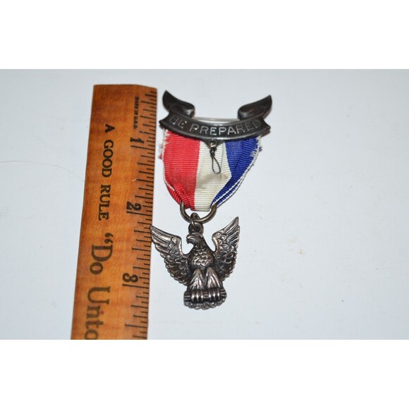 Vtg 1950's EAGLE RANK Boy Scouts of America MEDAL BSA Honor Badge Sterling silve - Picture 10 of 13